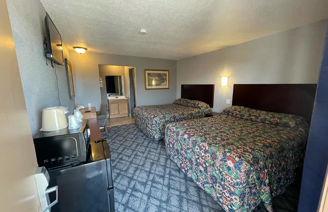 American Inn Council Bluffs-1