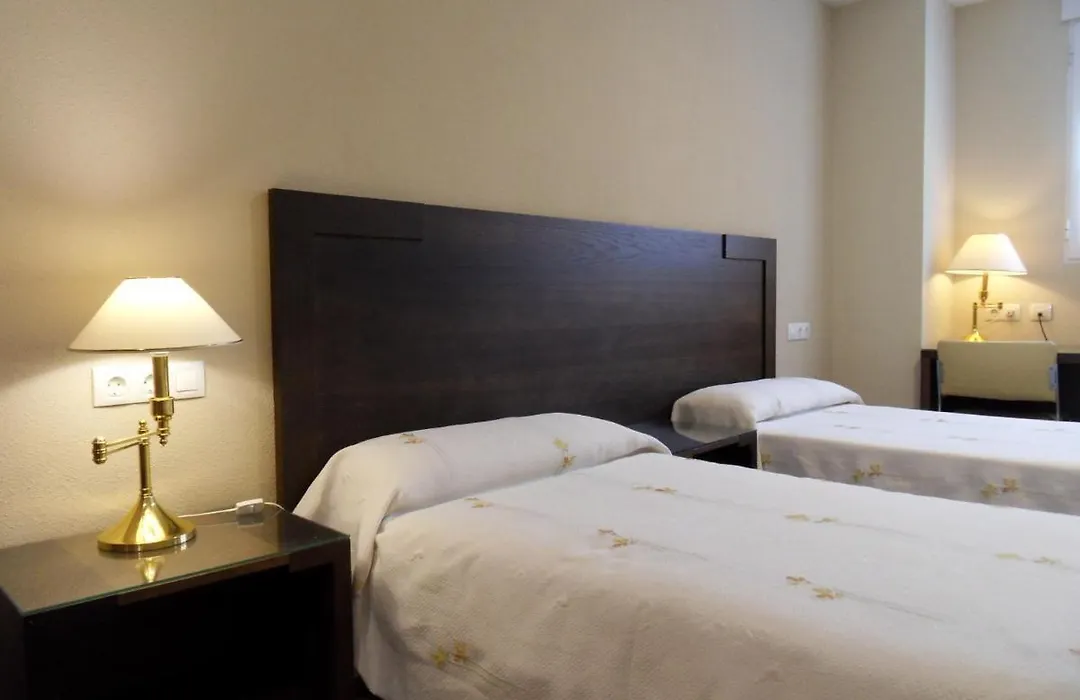 Hostal El Estudio-1