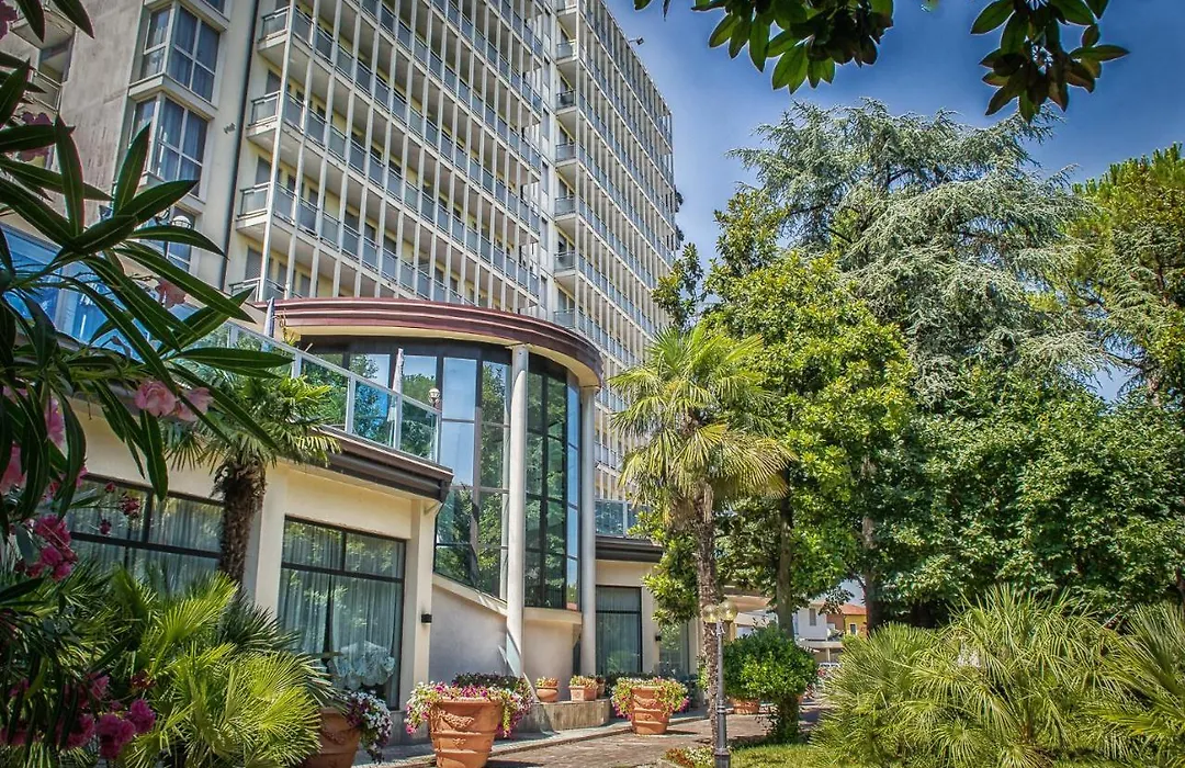 Hotel Internazionale Terme-1
