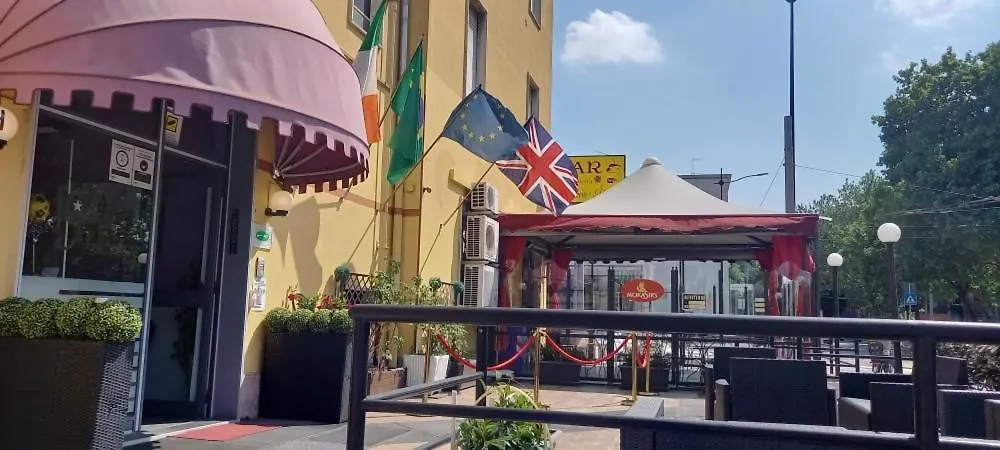 Hotel Violetta-1