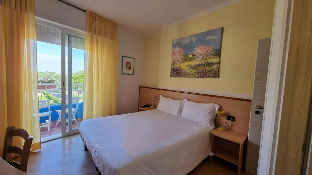 Hotel Playa Blanca-1