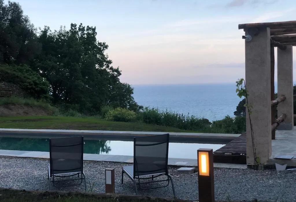 Mirandola Suites-1
