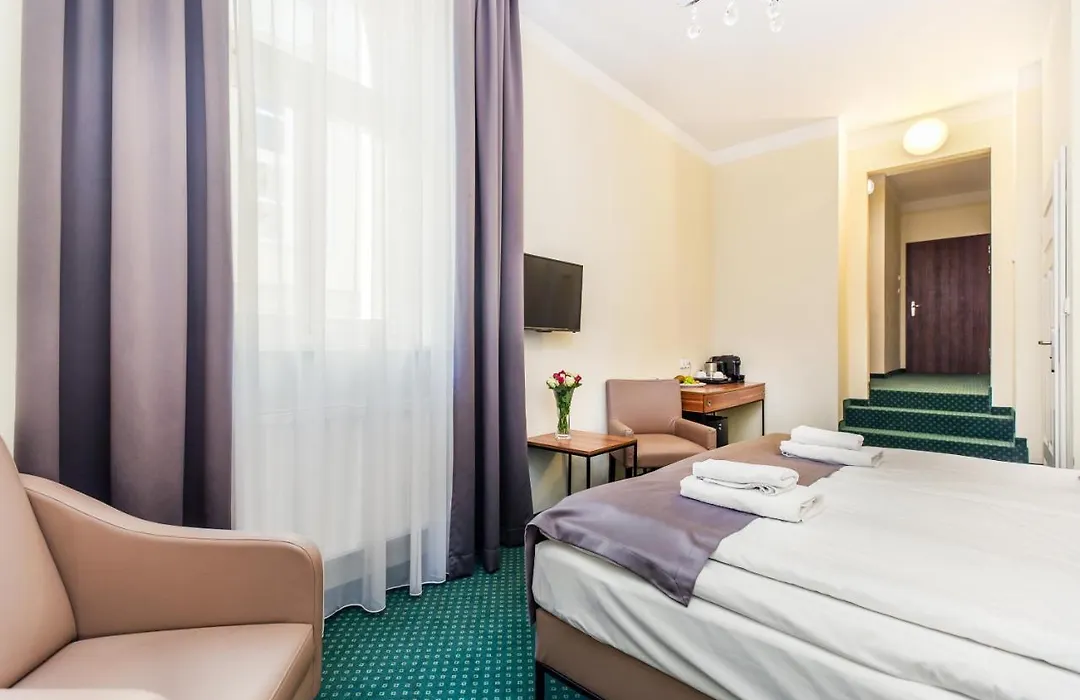 Aparthotel Old Town-1