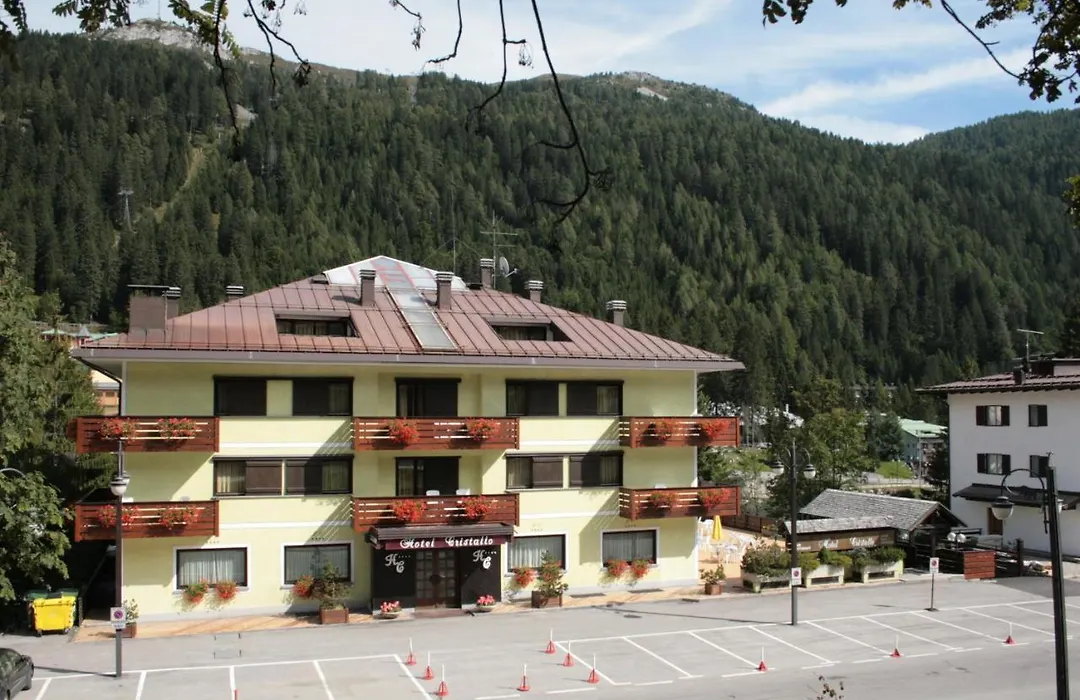 Hotel Cristallo-1