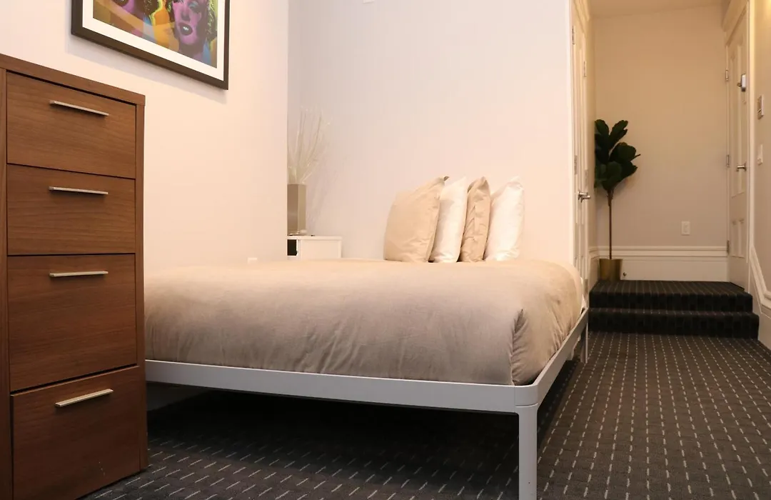 Charming & Stylish Studio On Beacon Hill #3-1