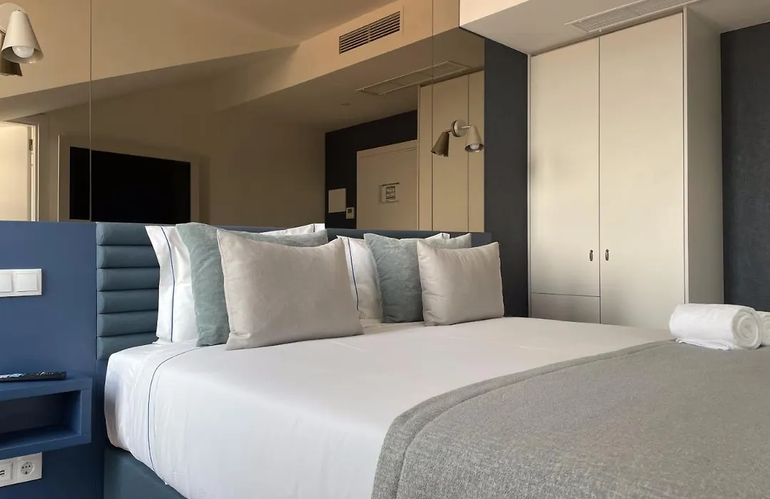 Zurin Charm Hotel-1