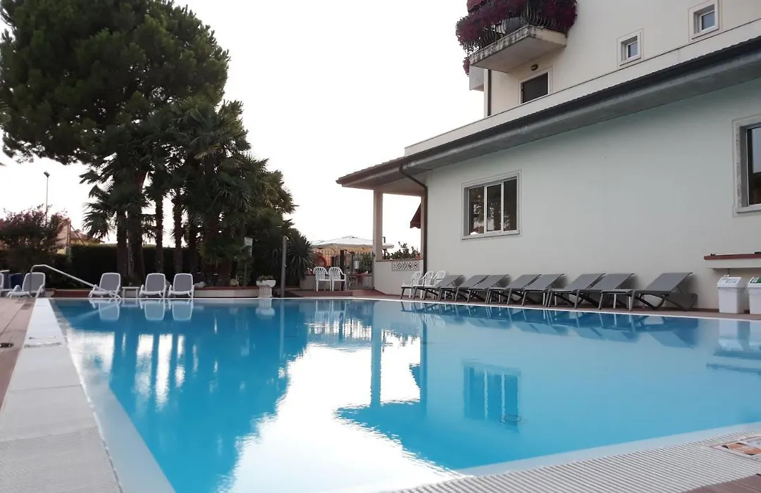 Hotel Da Roberto-1