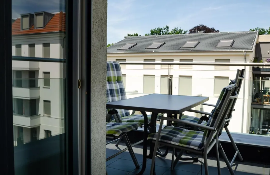 Boarding-Potsdam-1