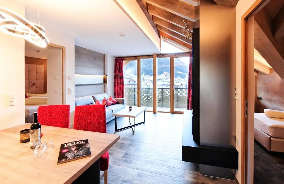 Hotel Garni Stefanie-1