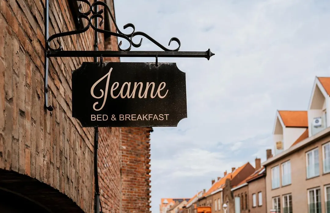Jeanne-1
