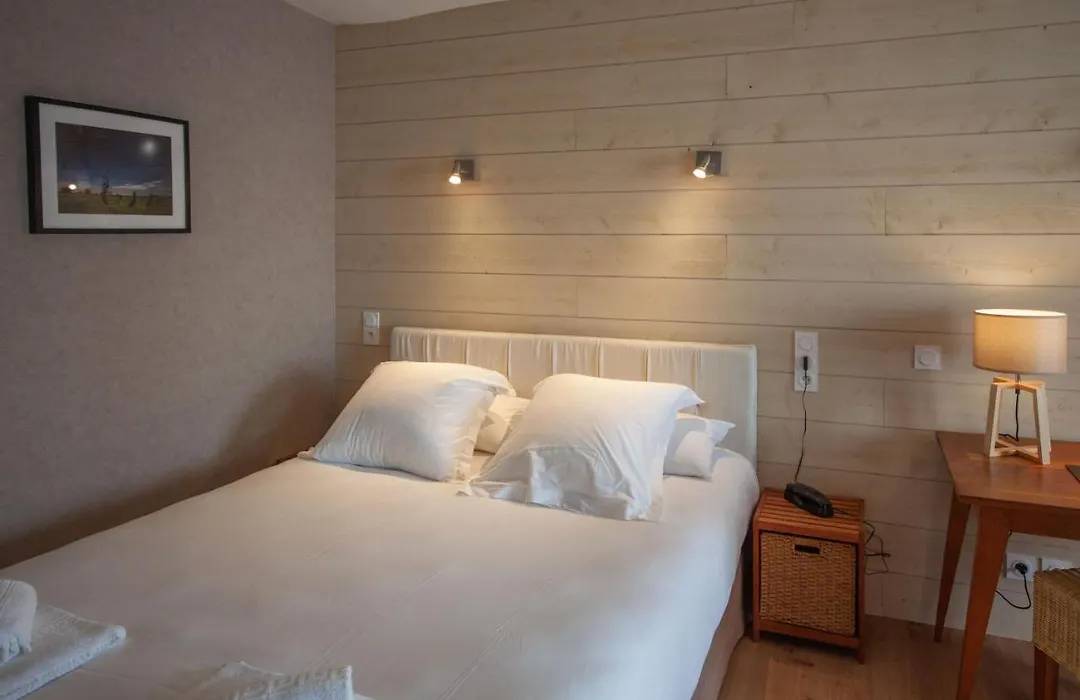 Lhotel-1