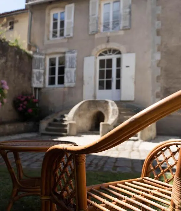 Agréable et charmante chambre d hôte-1