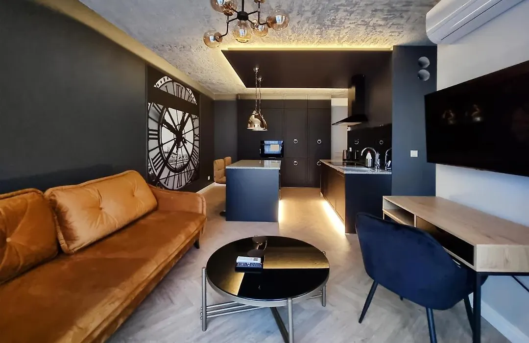 Silesia Aparthotel-1