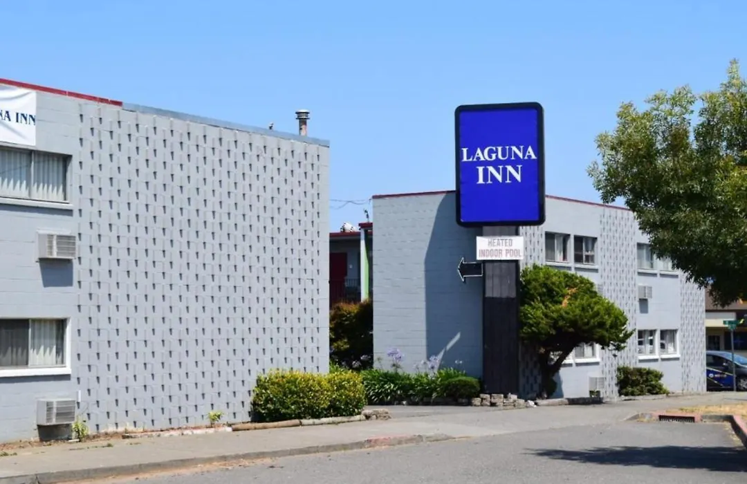 Laguna Inn-1