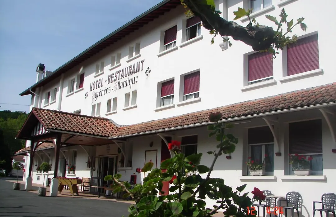 Hotel Pyrenées Atlantique-1