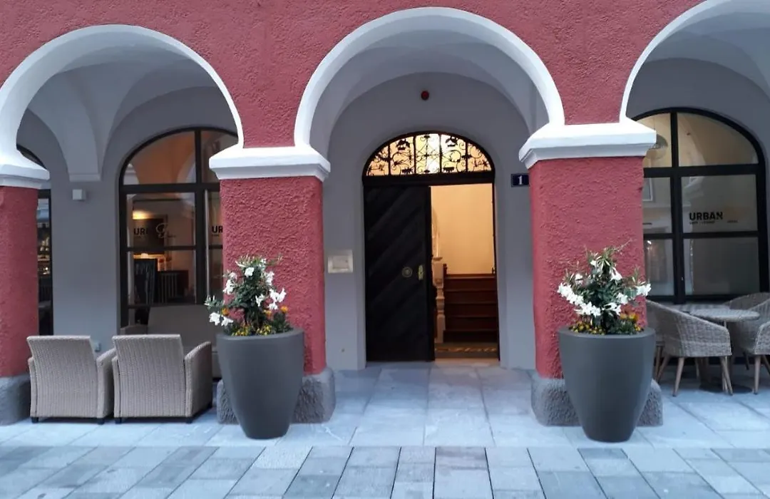 Urban Flair Hotel-1