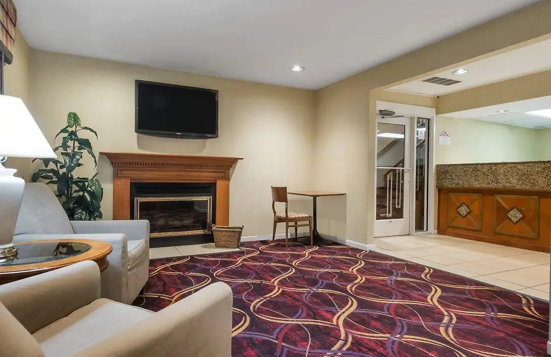 Hawthorn Suites Dayton South-1