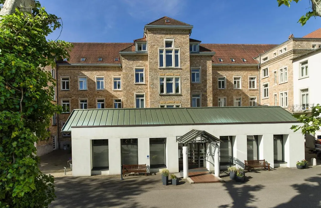 Bildungshaus St. Bernhard - Wohnen und Tagen-1