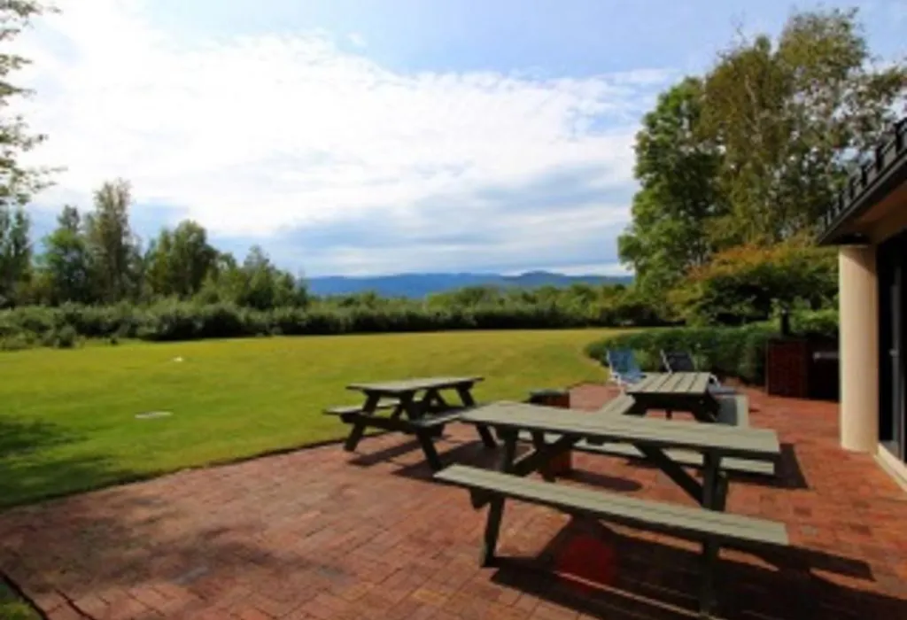Rivergreen Resort-1