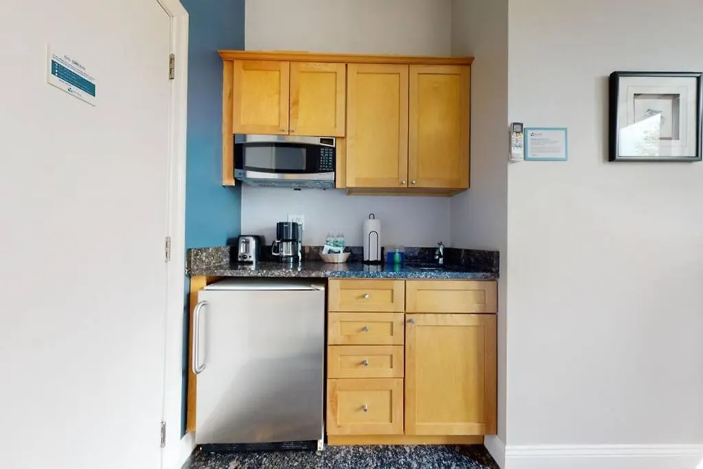 Charming Studio In Boston Brownstone, #44-1