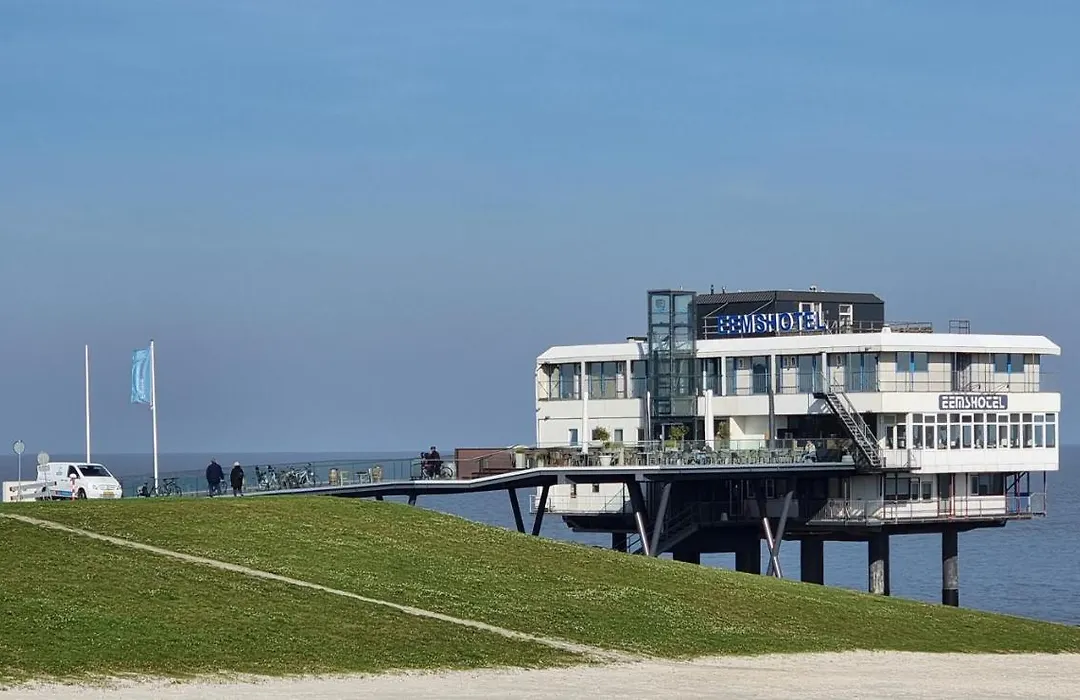 Eemshotel-1