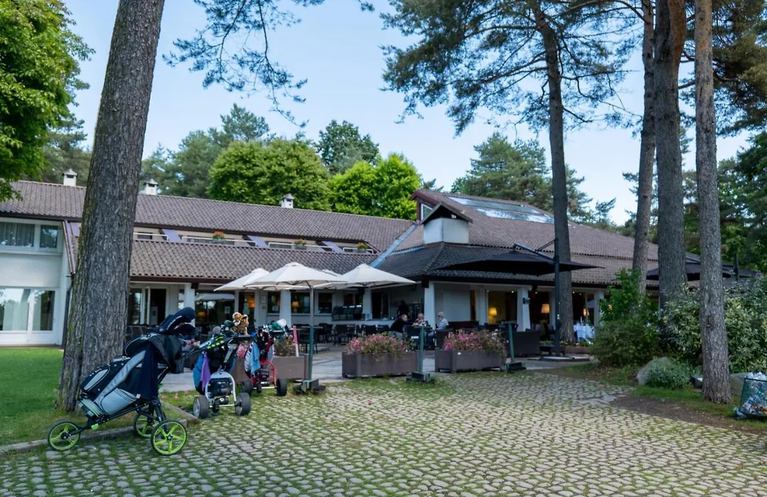 Golf Hotel La Pinetina-1