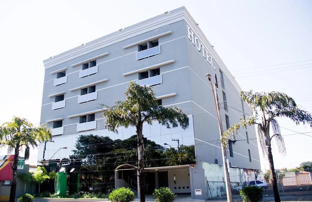 BOMBONATO HOTEL - Fácil Acesso ao Aeroporto e parque de Exposições ABCZ-1