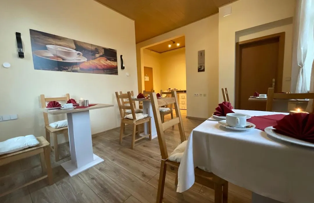 Pension Lindenhof-1