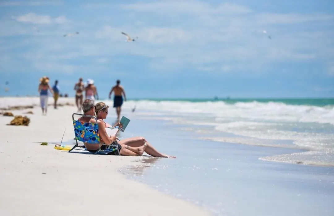 Banana Cabana By Beachside Management-1