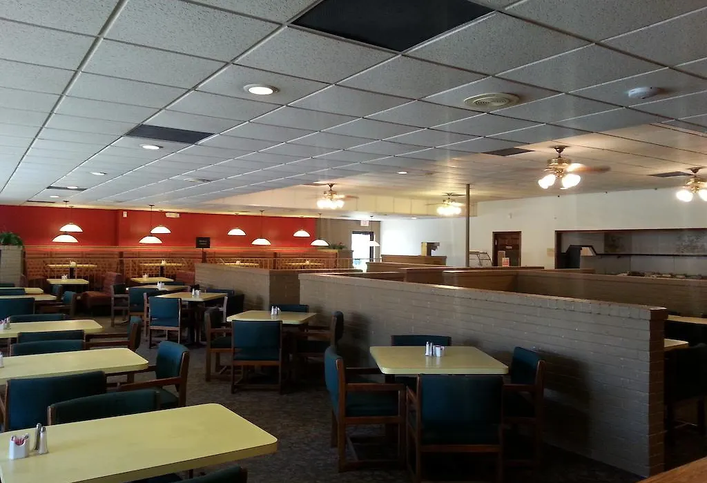 Palm Aire Hotel And Suites Weslaco-1