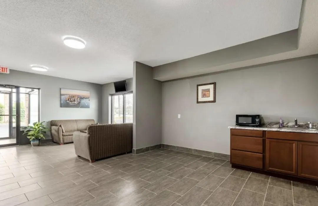 Southern Inn And Suites-1