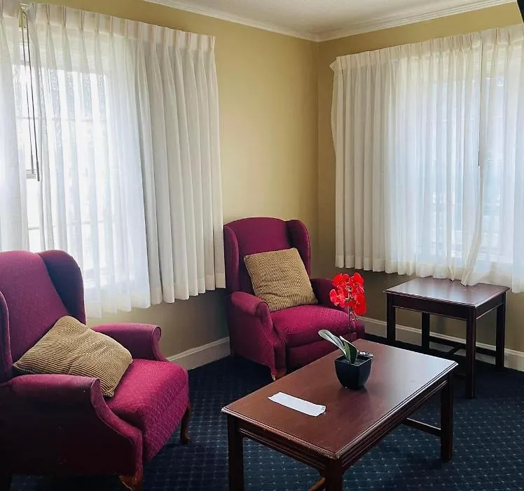 Senate Luxury Suites-1