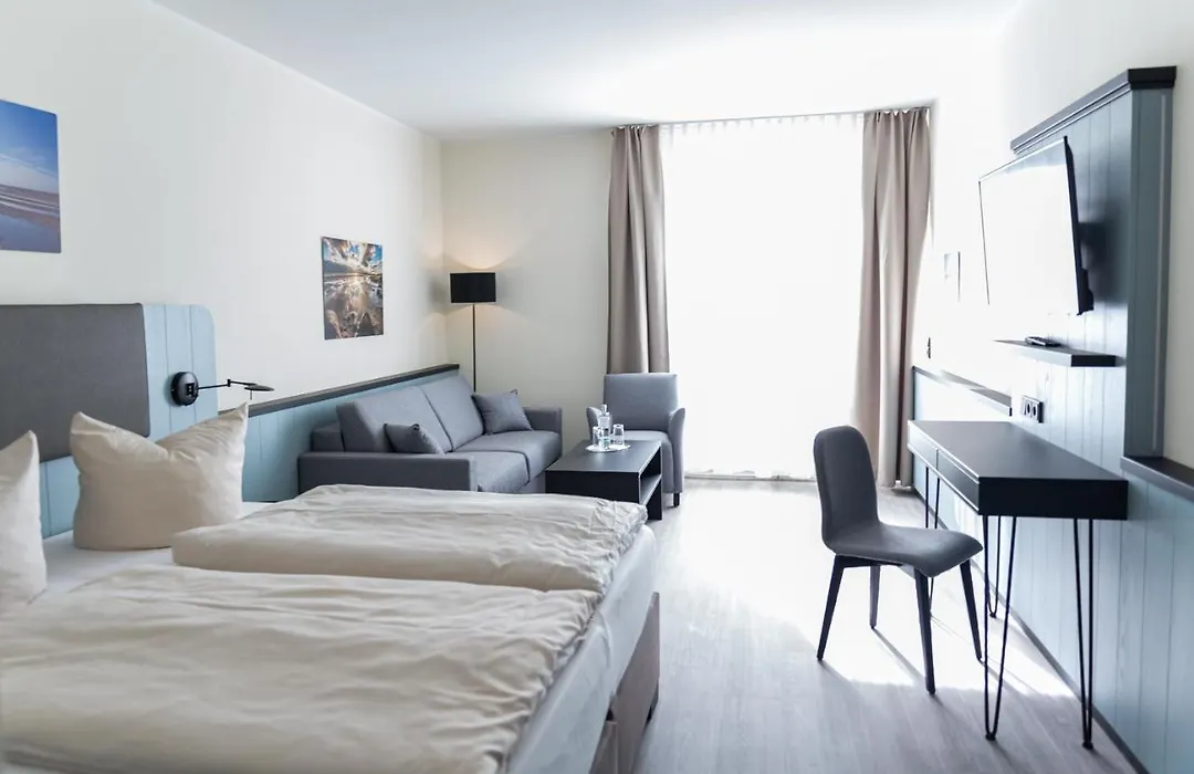 Tide Hotel-1