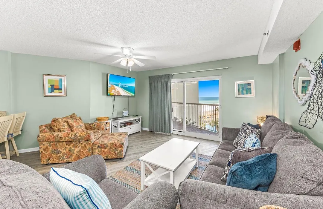 Tradewinds Unit 406-1