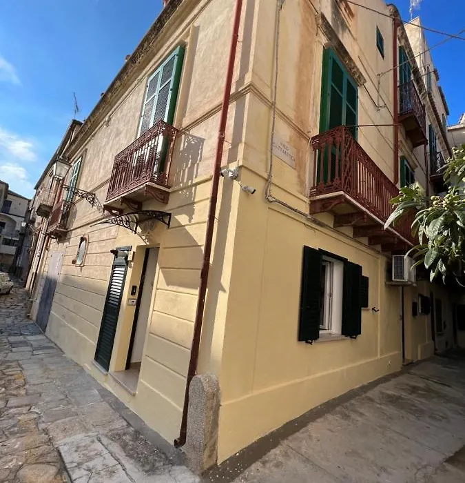 L Antico Soffitto Tropea-1