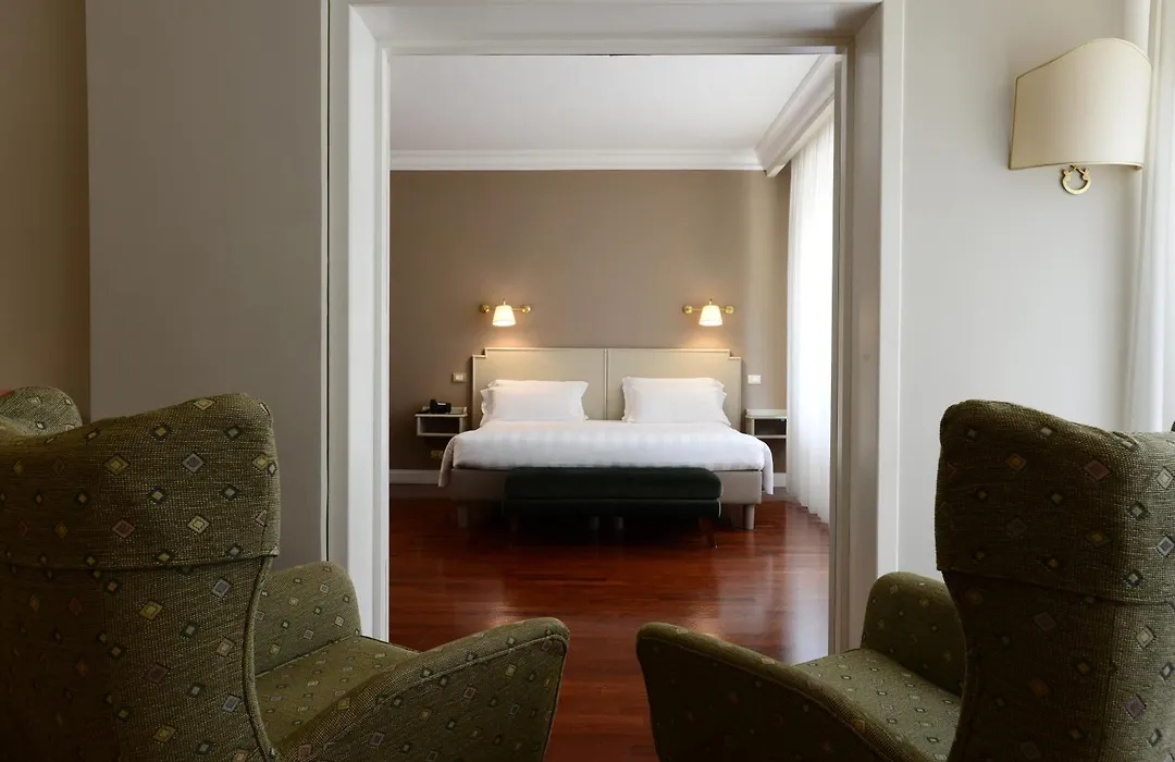 Silva Hotel Splendid-1
