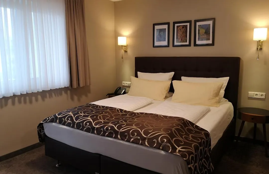 Hotel Regina-1