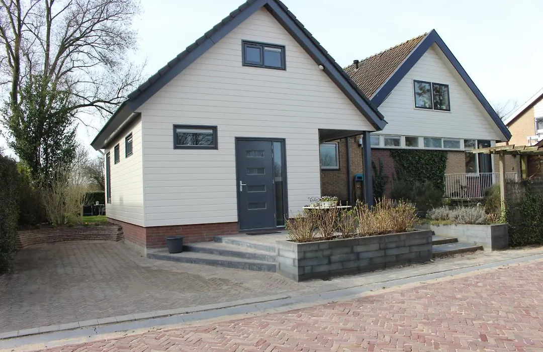 Logement de Garage-1