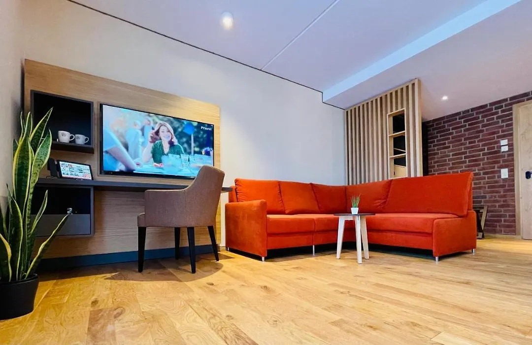 Parkhotel Jever-1
