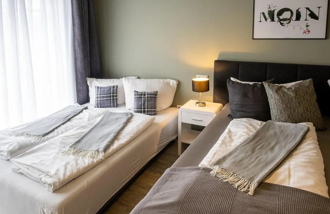 Stadthotel Jever-1