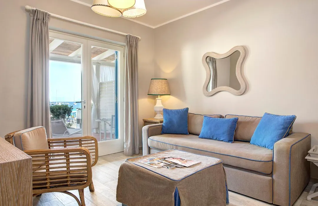 Les Sables Noirs & Spa-1