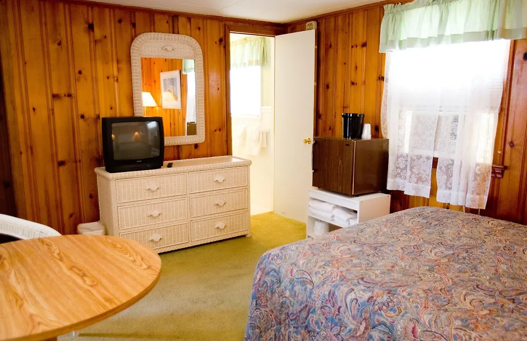 Owens' Motel-1