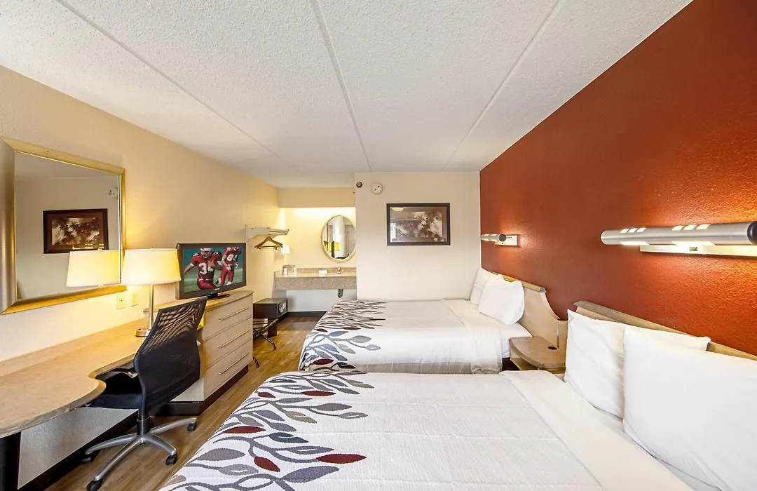 Red Roof Inn Akron-1