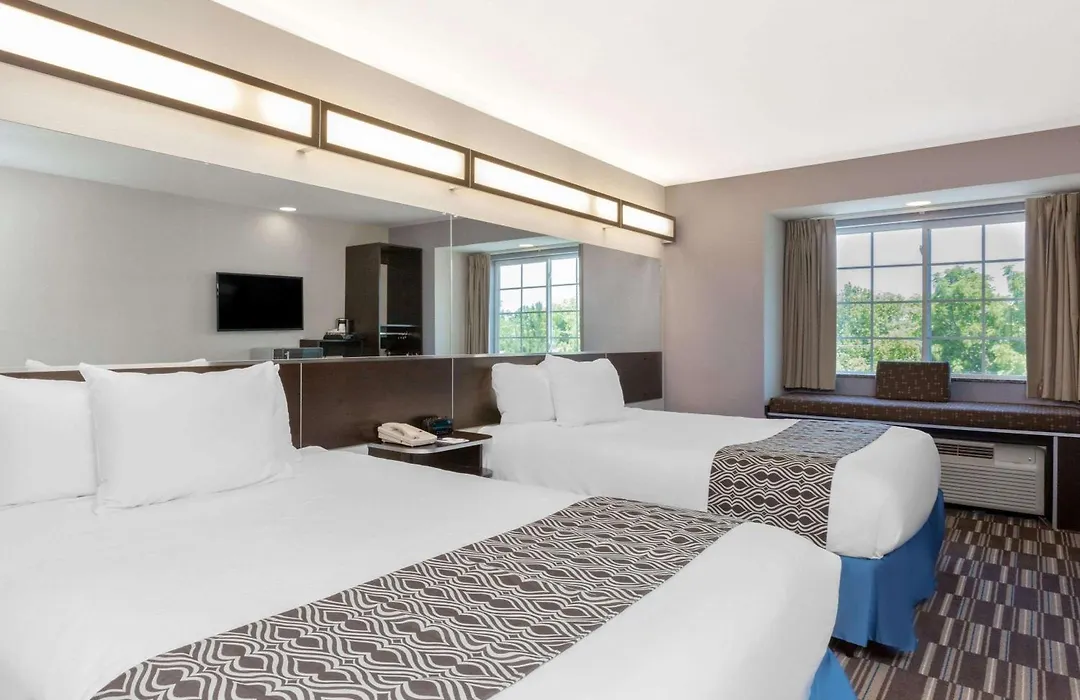 Microtel Inn & Suites By Wyndham Tuscaloosa-1