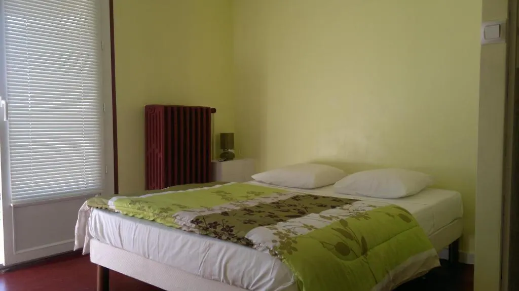 Ambre Hotel-1