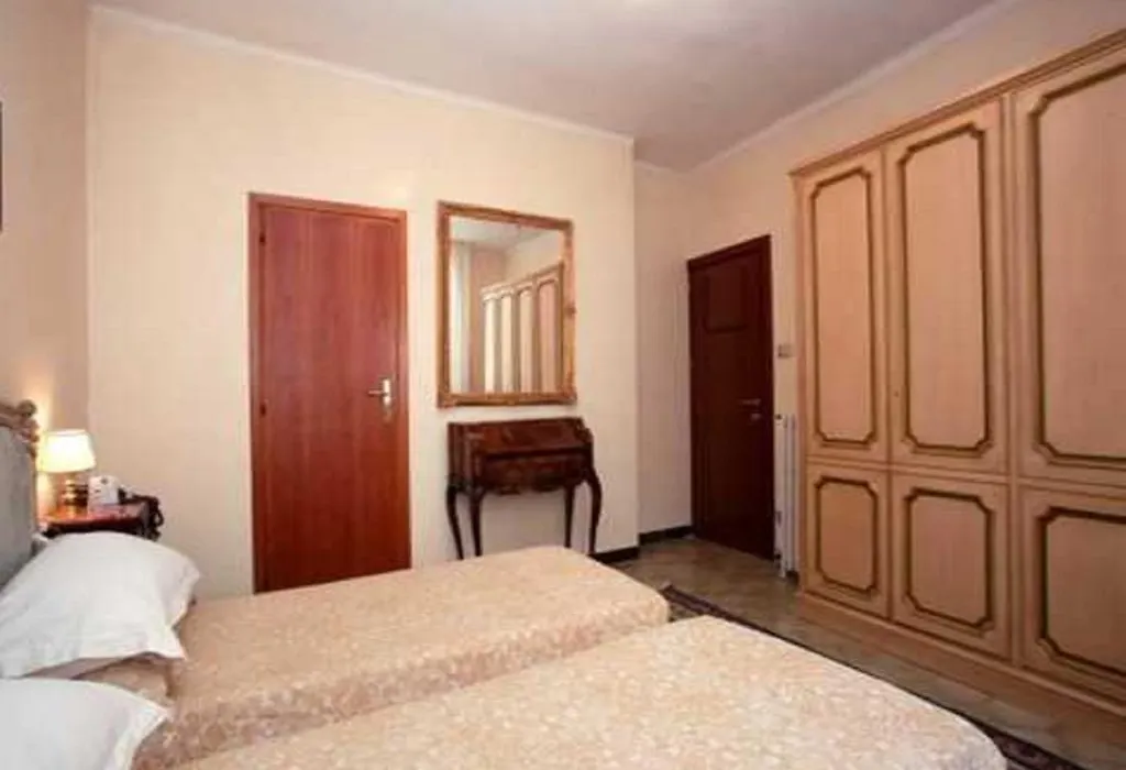 Hotel Minerva & Nettuno-1
