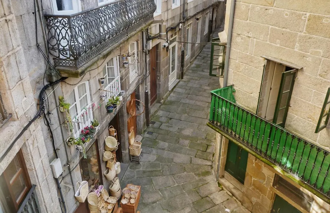 Hostal la Colegiata-1