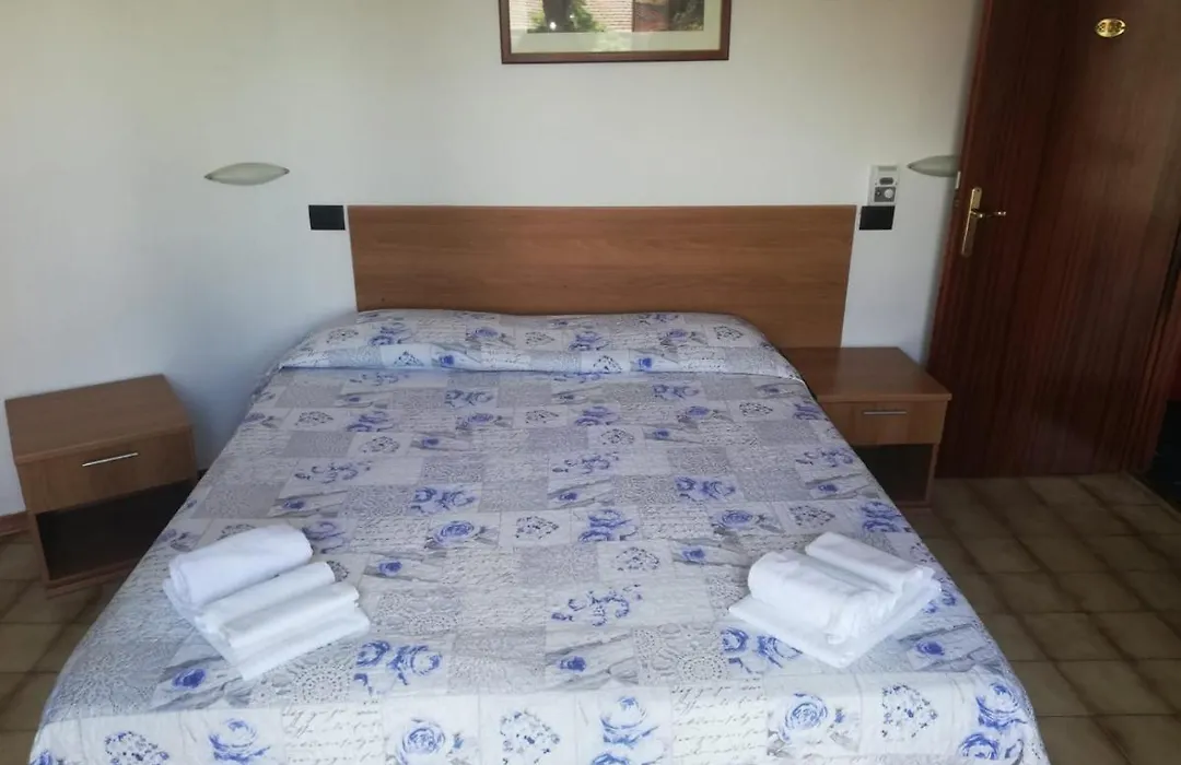 Hotel Arno-1
