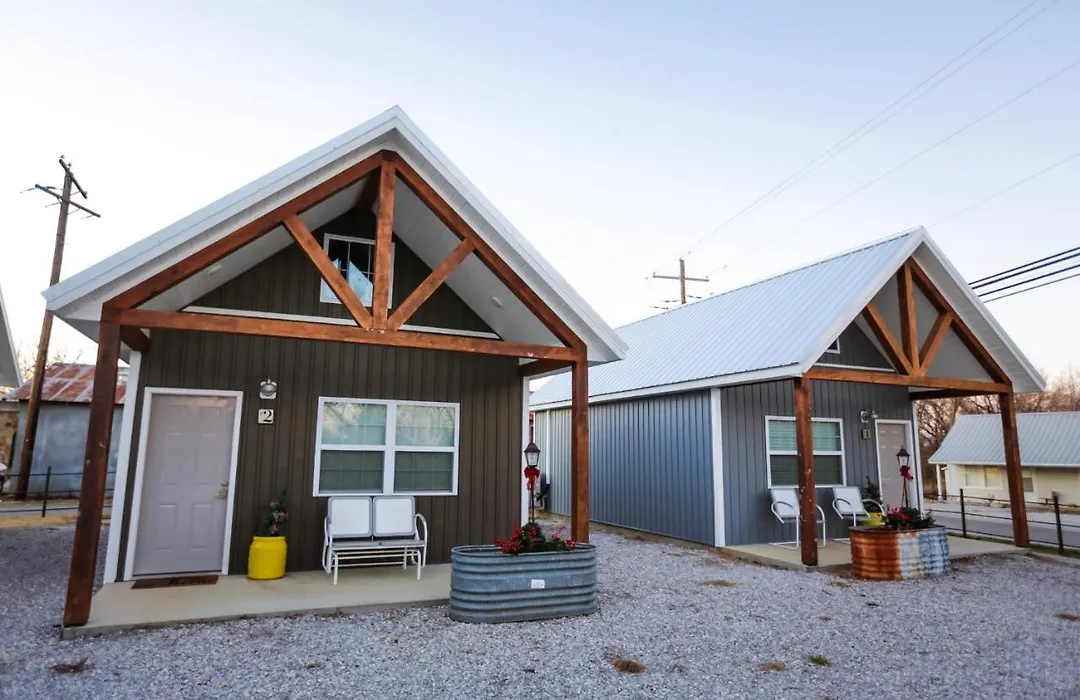Knotty Squirrel Cabins-1