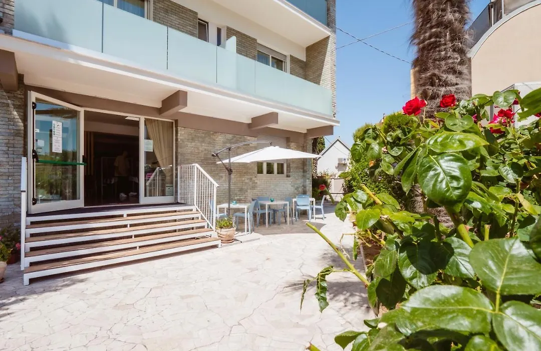 Hotel Villa del Mare-1